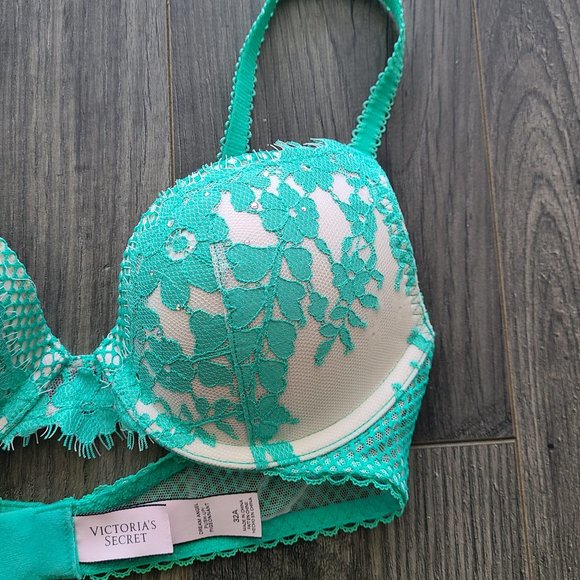 Victoria's Secret Dream Angel Push Up Bra 32A - Picture 4 of 6